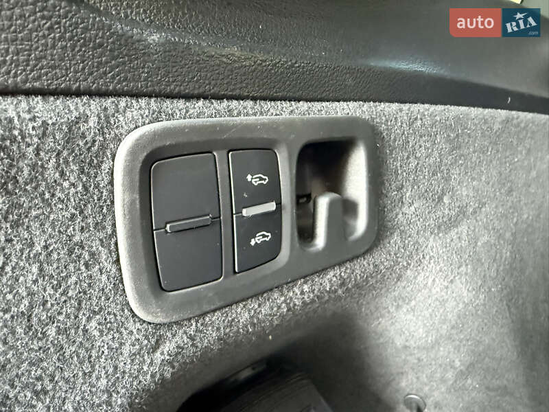 Внедорожник / Кроссовер Audi Q7 2017 в Одессе