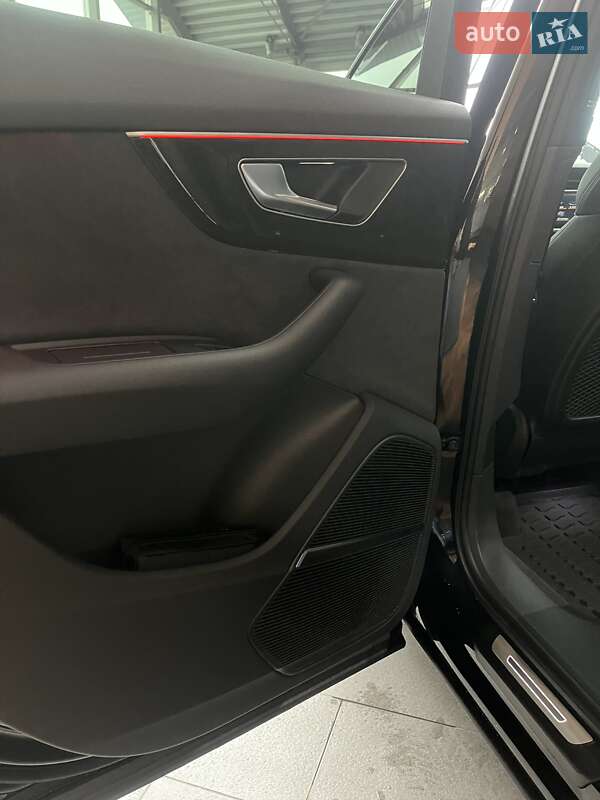Позашляховик / Кросовер Audi Q7 2025 в Дніпрі