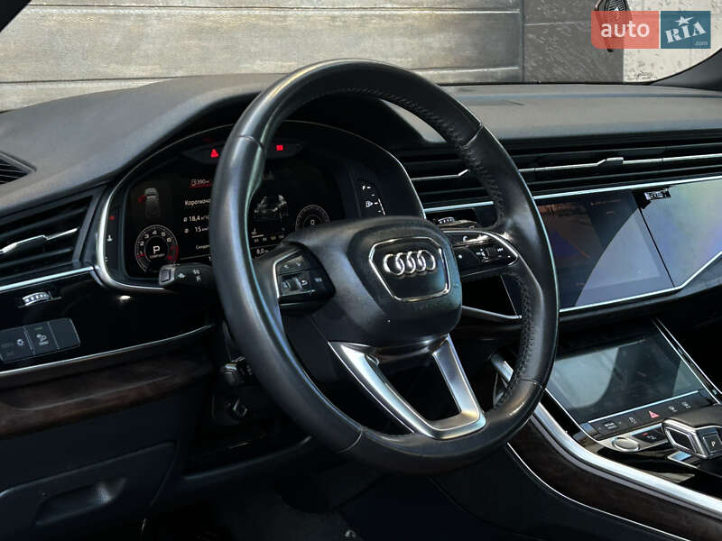 Внедорожник / Кроссовер Audi Q7 2020 в Николаеве