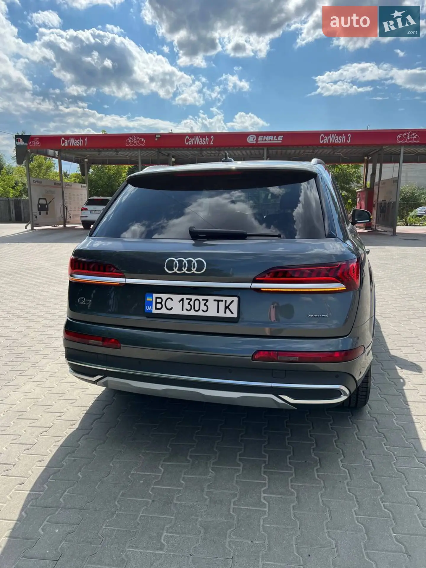 2020 Audi Q7 - фото 1