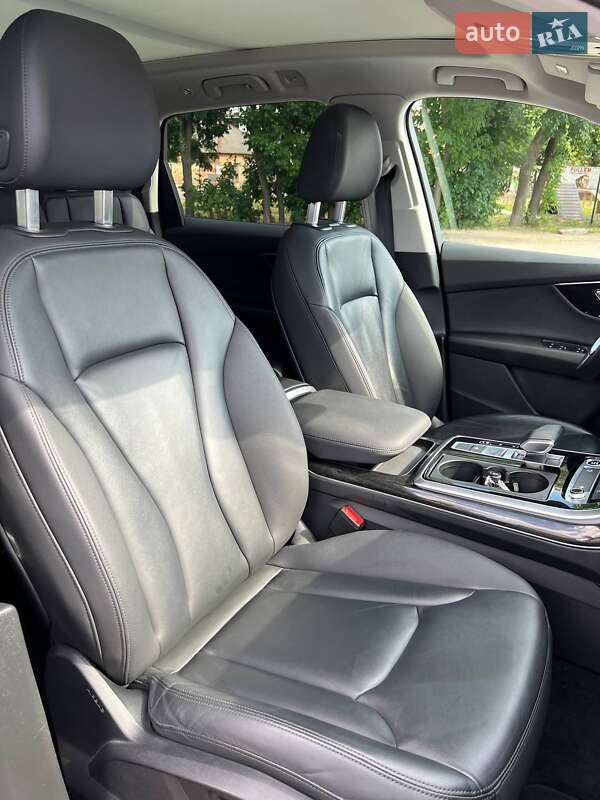 Позашляховик / Кросовер Audi Q7 2020 в Львові фото 56 Позашляховик / Кросовер Audi Q7 2020 в Львові