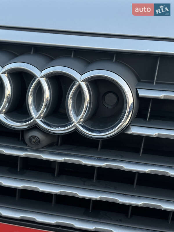 Позашляховик / Кросовер Audi Q7 2017 в Києві фото 18 Позашляховик / Кросовер Audi Q7 2017 в Києві