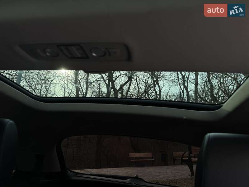 Позашляховик / Кросовер Audi Q7 2014 в Одесі