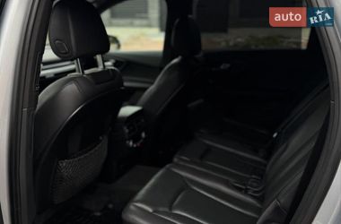 Внедорожник / Кроссовер Audi Q7 2016 в Львове