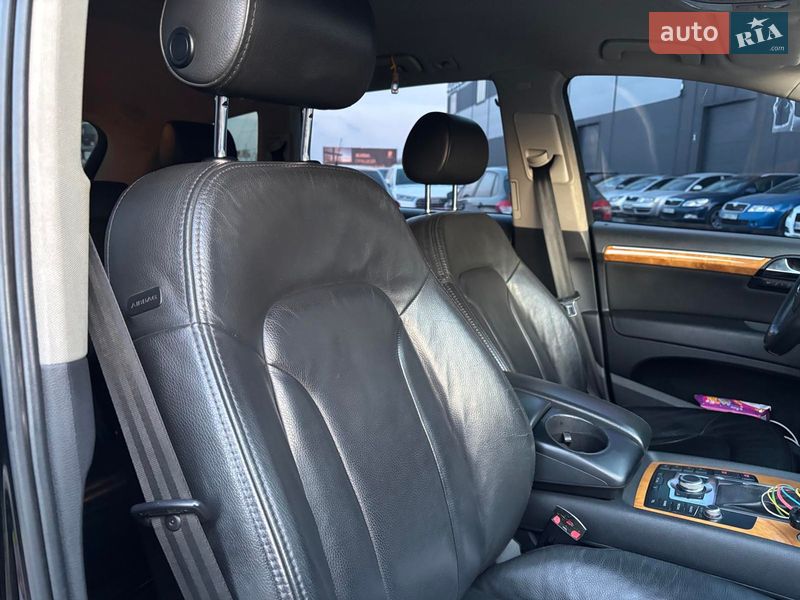 Внедорожник / Кроссовер Audi Q7 2006 в Львове
