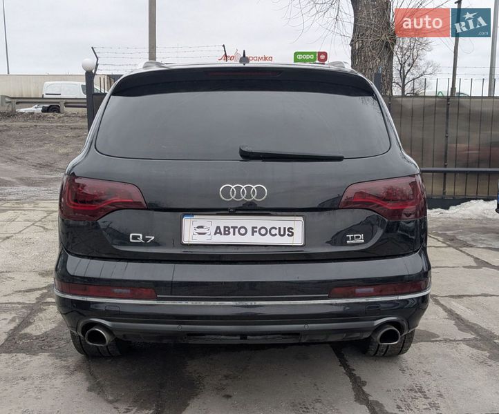 Позашляховик / Кросовер Audi Q7 2013 в Києві