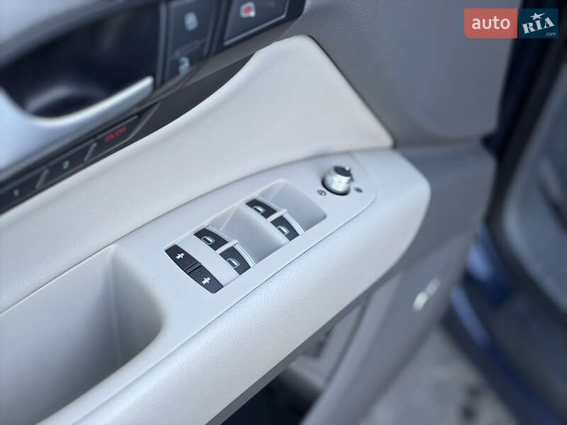 Внедорожник / Кроссовер Audi Q7 2013 в Ровно фото 25 Внедорожник / Кроссовер Audi Q7 2013 в Ровно