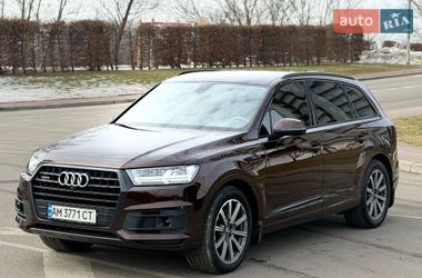 Позашляховик / Кросовер Audi Q7 2018 в Києві