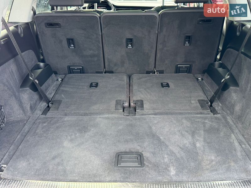 Внедорожник / Кроссовер Audi Q7 2021 в Полтаве