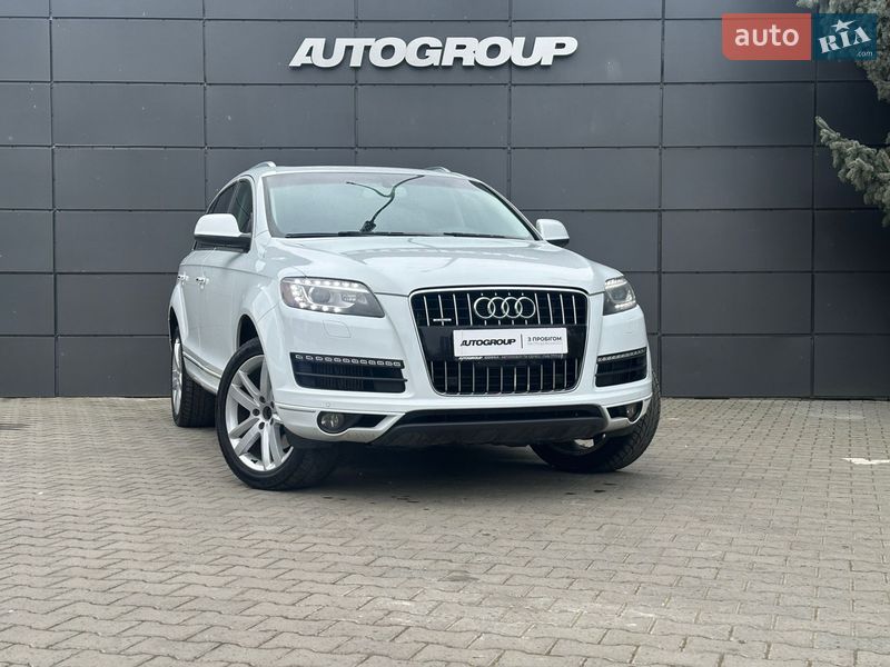 Внедорожник / Кроссовер Audi Q7 2013 в Одессе