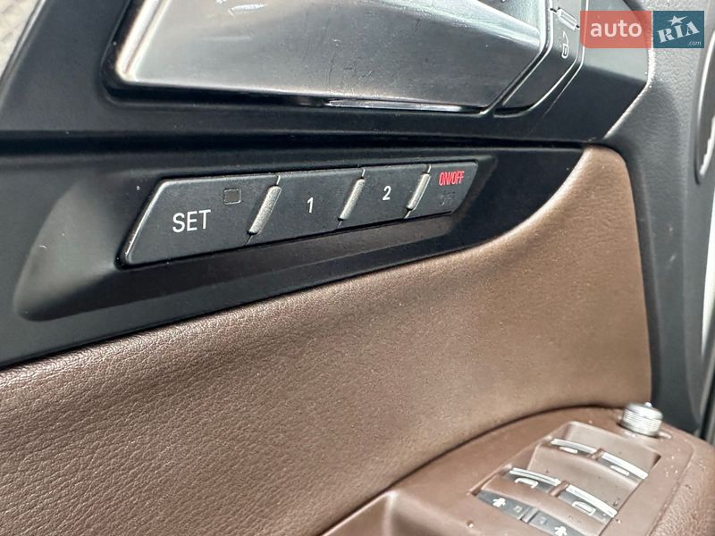 Внедорожник / Кроссовер Audi Q7 2013 в Одессе