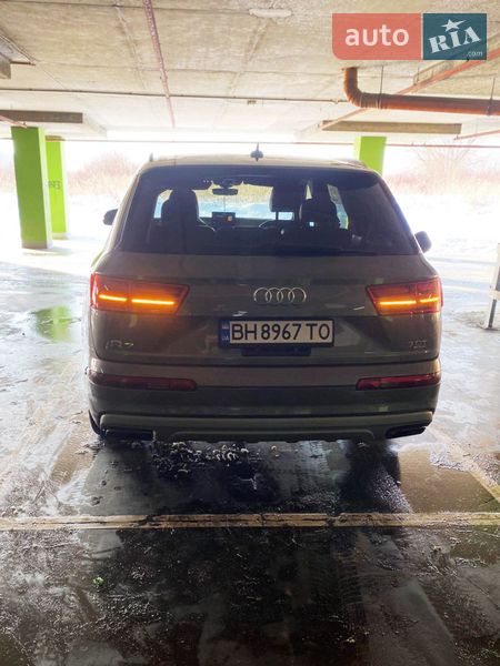 Внедорожник / Кроссовер Audi Q7 2017 в Львове