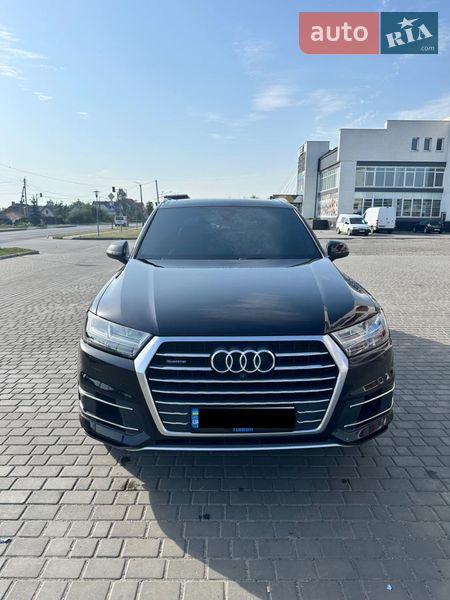 Audi Q7 2016