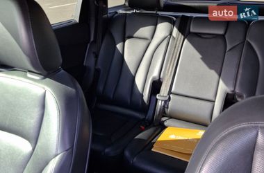 Позашляховик / Кросовер Audi Q7 2016 в Києві