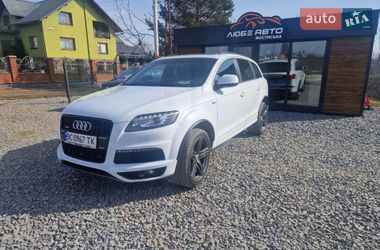 Позашляховик / Кросовер Audi Q7 2015 в Мостиській