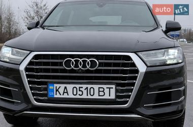 Внедорожник / Кроссовер Audi Q7 2016 в Киеве