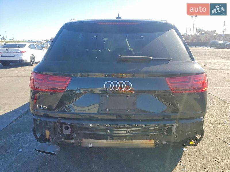 Позашляховик / Кросовер Audi Q7 2019 в Вінниці