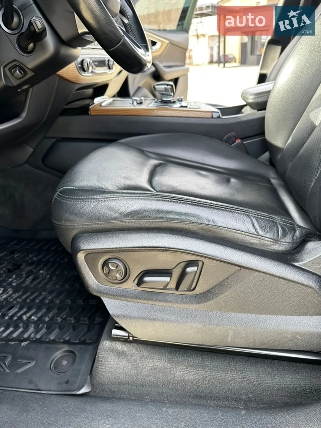 2016 Audi Q7 - мініатюра 31
