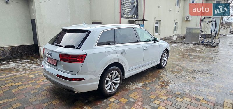 Внедорожник / Кроссовер Audi Q7 2019 в Львове