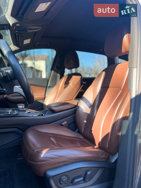 Позашляховик / Кросовер Audi Q7 2018 в Миколаєві