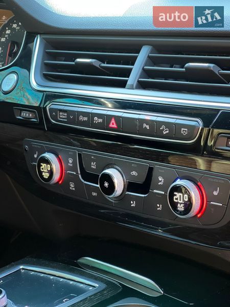 Позашляховик / Кросовер Audi Q7 2018 в Миколаєві