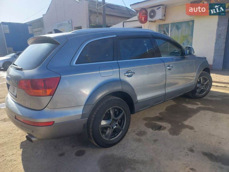 Внедорожник / Кроссовер Audi Q7 2006 в Захарьевке фото 8 Внедорожник / Кроссовер Audi Q7 2006 в Захарьевке