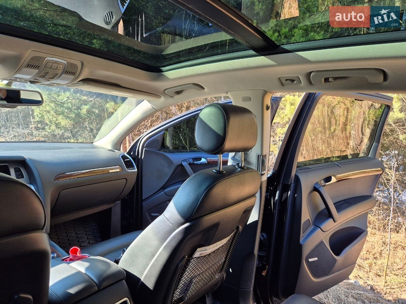 Внедорожник / Кроссовер Audi Q7 2012 в Владимире