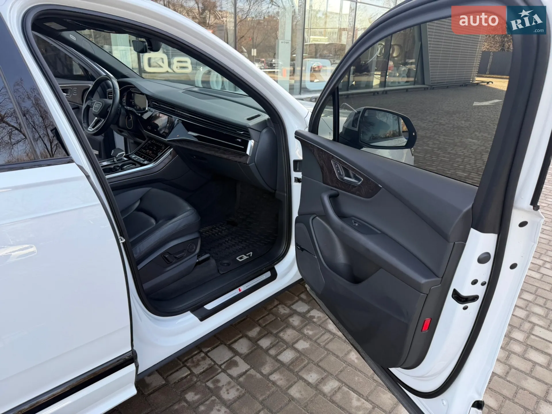 2020 Audi Q7 - мініатюра 28