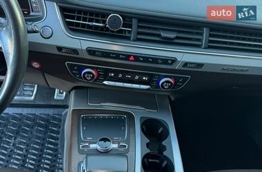 Внедорожник / Кроссовер Audi Q7 2016 в Ровно