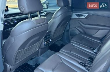Внедорожник / Кроссовер Audi Q7 2016 в Ровно