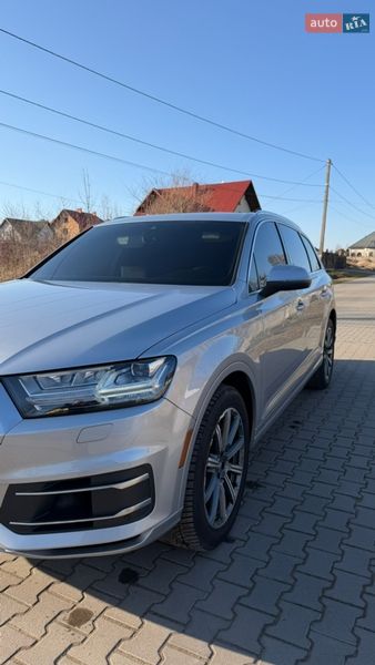 Внедорожник / Кроссовер Audi Q7 2018 в Мостиске