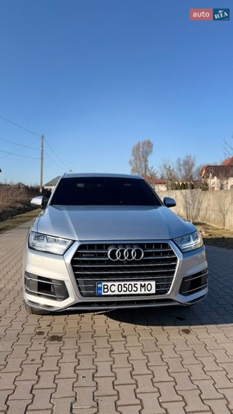 Внедорожник / Кроссовер Audi Q7 2018 в Мостиске
