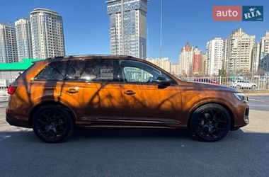 Внедорожник / Кроссовер Audi Q7 2024 в Киеве