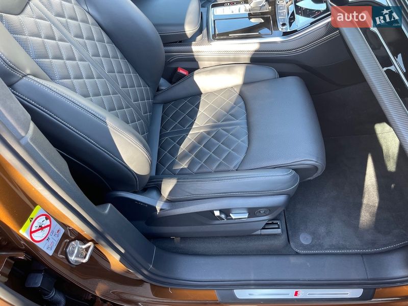 Внедорожник / Кроссовер Audi Q7 2024 в Киеве