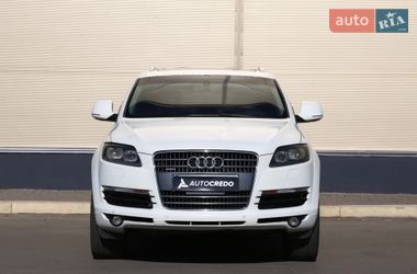 Внедорожник / Кроссовер Audi Q7 2007 в Киеве