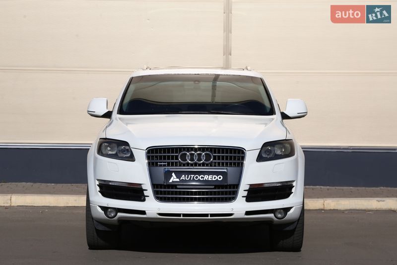 Позашляховик / Кросовер Audi Q7 2007 в Києві