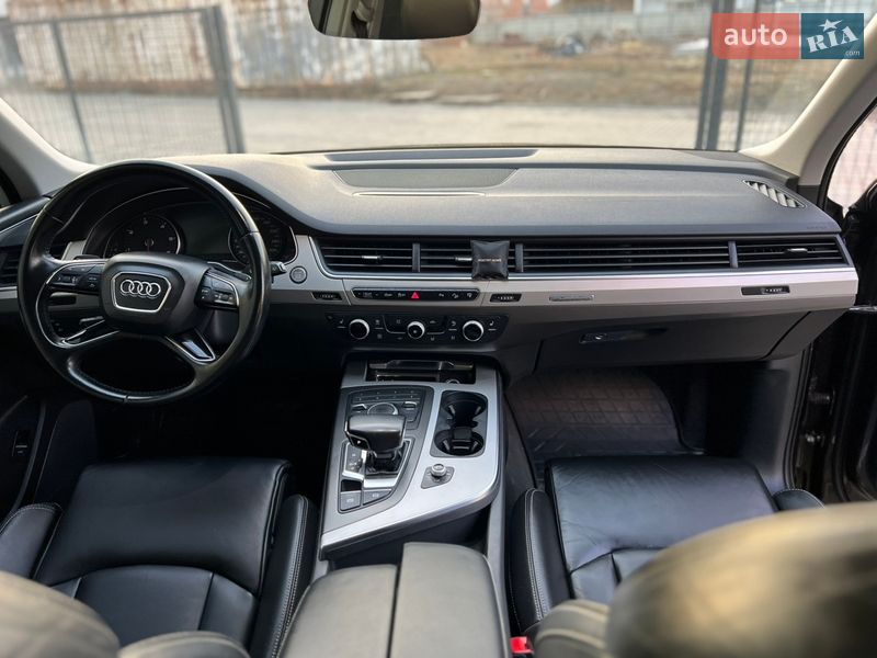Внедорожник / Кроссовер Audi Q7 2017 в Львове