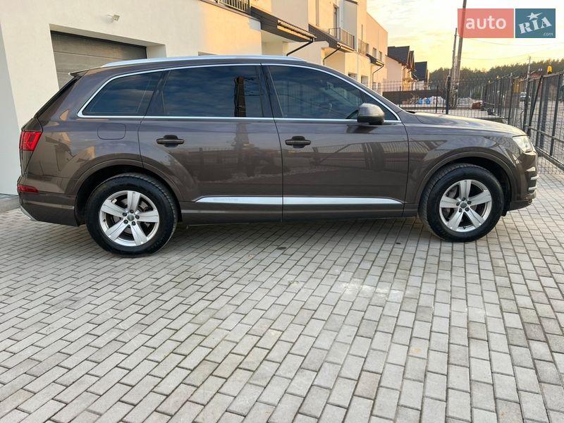 Внедорожник / Кроссовер Audi Q7 2017 в Львове