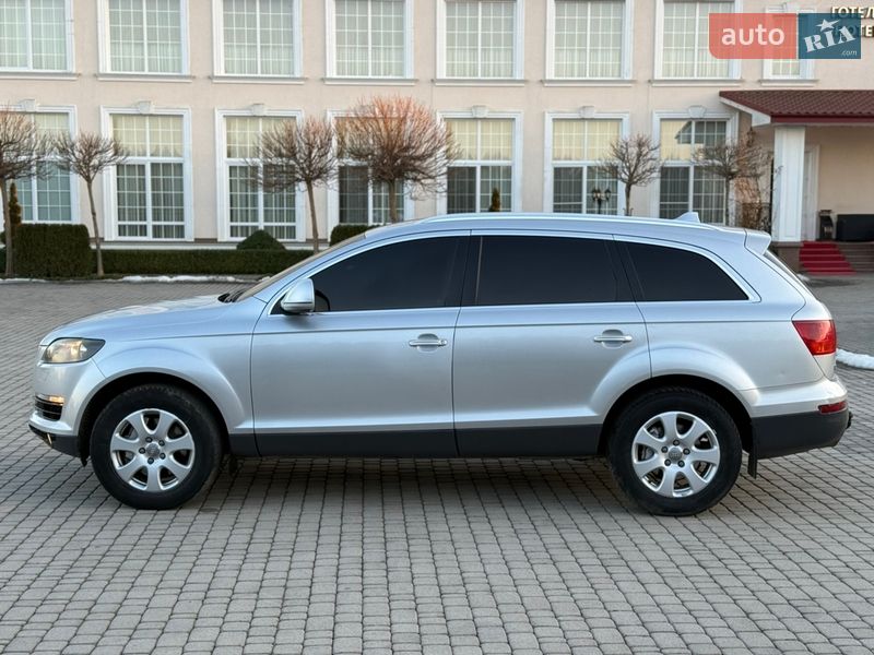 Позашляховик / Кросовер Audi Q7 2007 в Чернівцях