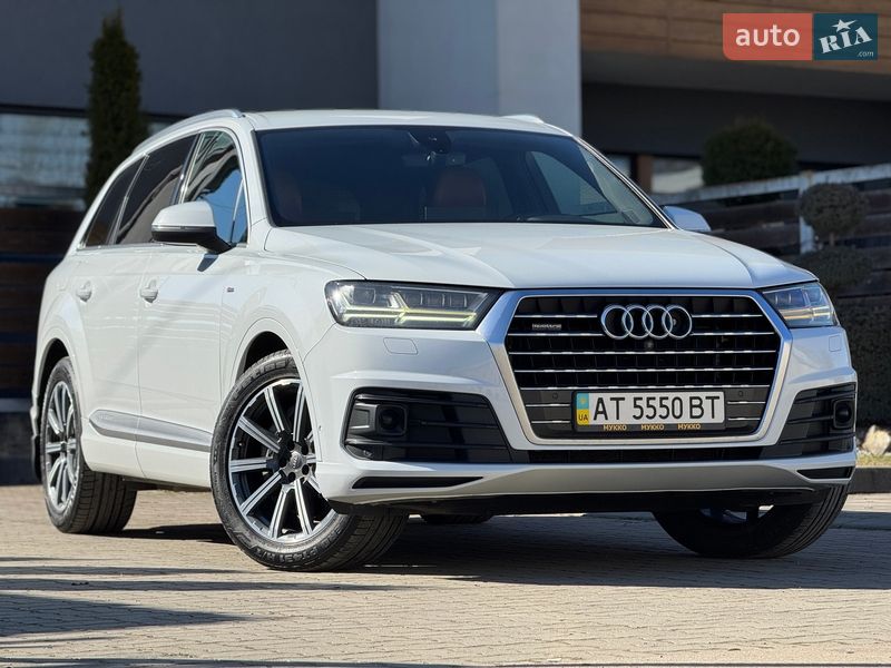 Внедорожник / Кроссовер Audi Q7 2015 в Стрые