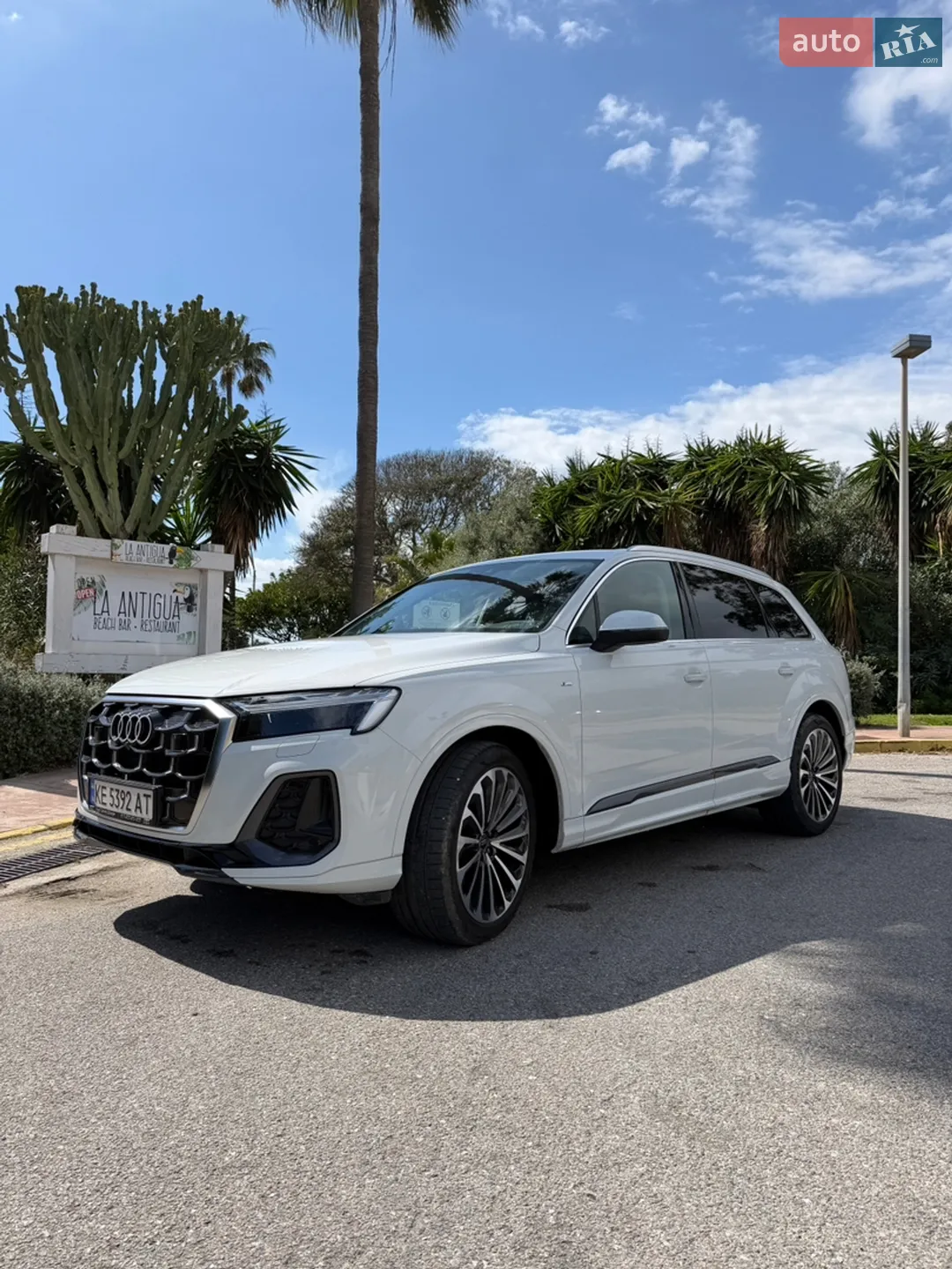 2025 Audi Q7 - фото 1