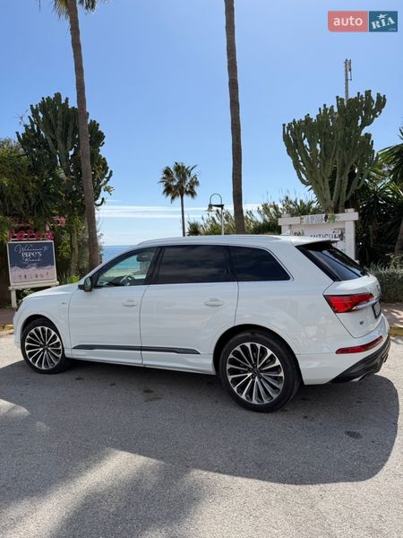 Позашляховик / Кросовер Audi Q7 2025 в Дніпрі