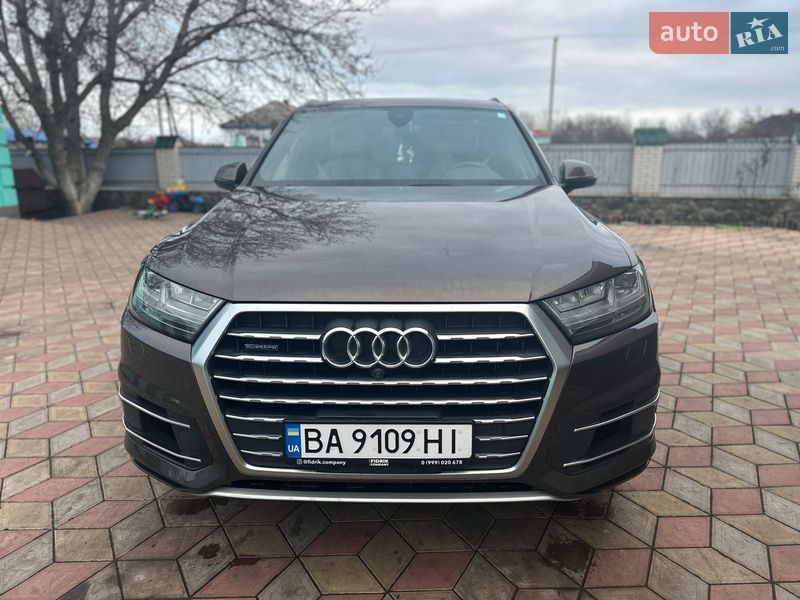 Внедорожник / Кроссовер Audi Q7 2016 в Николаеве