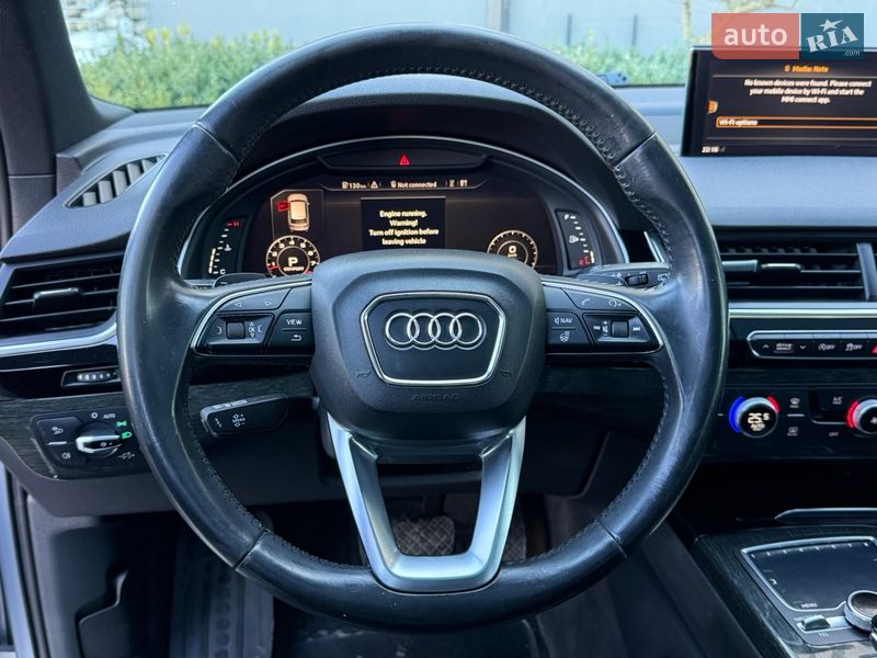 Внедорожник / Кроссовер Audi Q7 2017 в Стрые