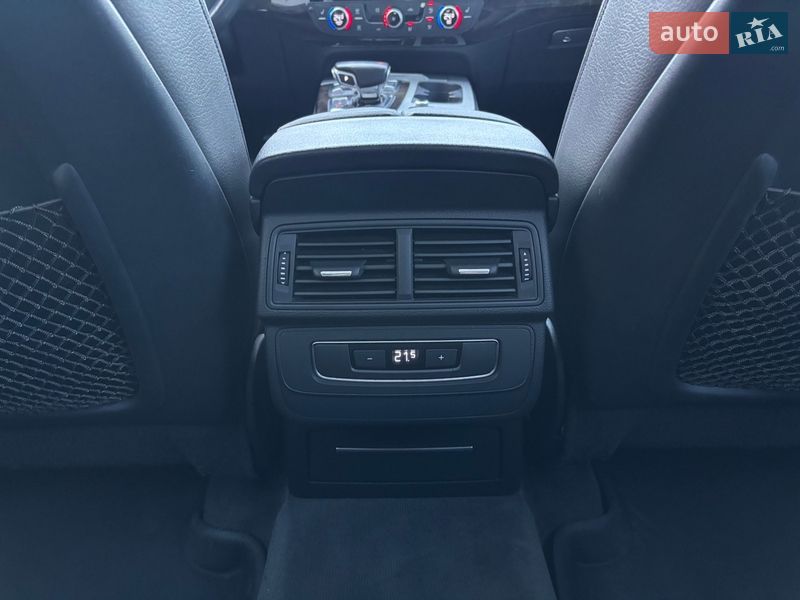 Внедорожник / Кроссовер Audi Q7 2017 в Киеве