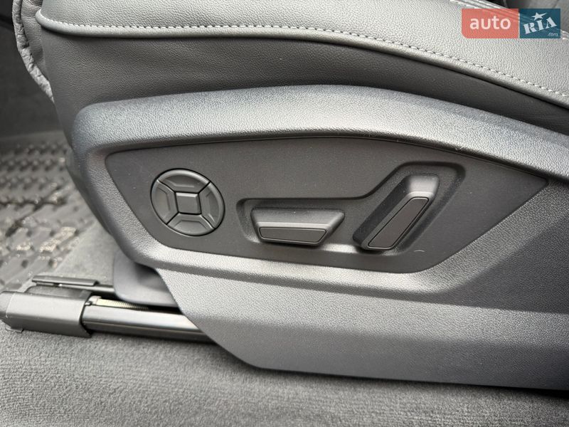 Внедорожник / Кроссовер Audi Q7 2024 в Киеве