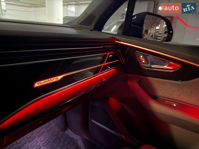 Внедорожник / Кроссовер Audi Q7 2024 в Киеве