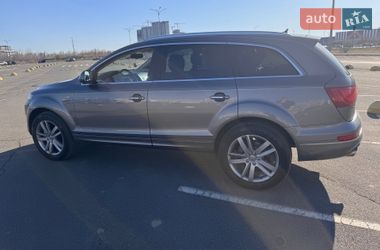 Позашляховик / Кросовер Audi Q7 2011 в Києві