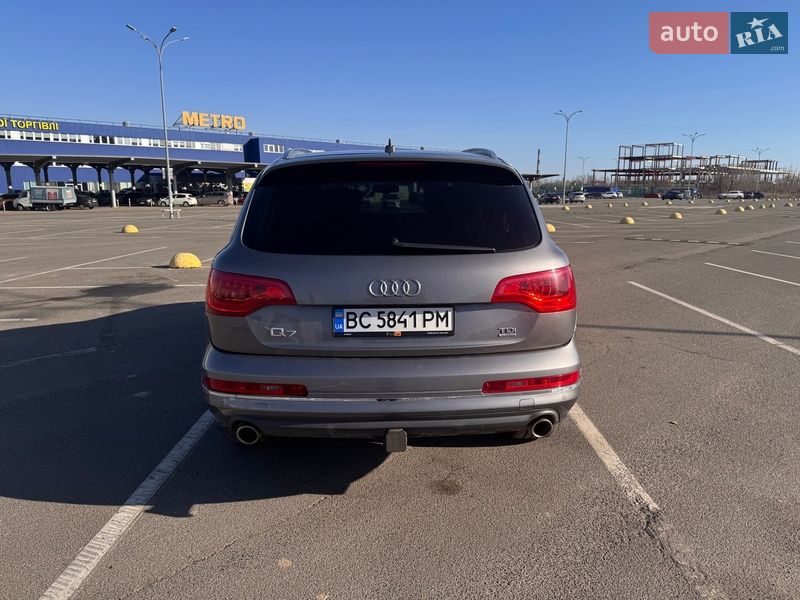 Внедорожник / Кроссовер Audi Q7 2011 в Киеве
