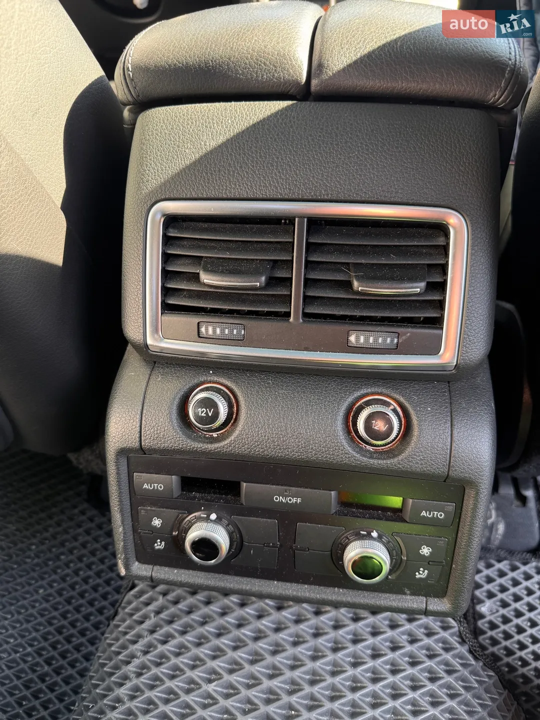 2011 Audi Q7 - мініатюра 10
